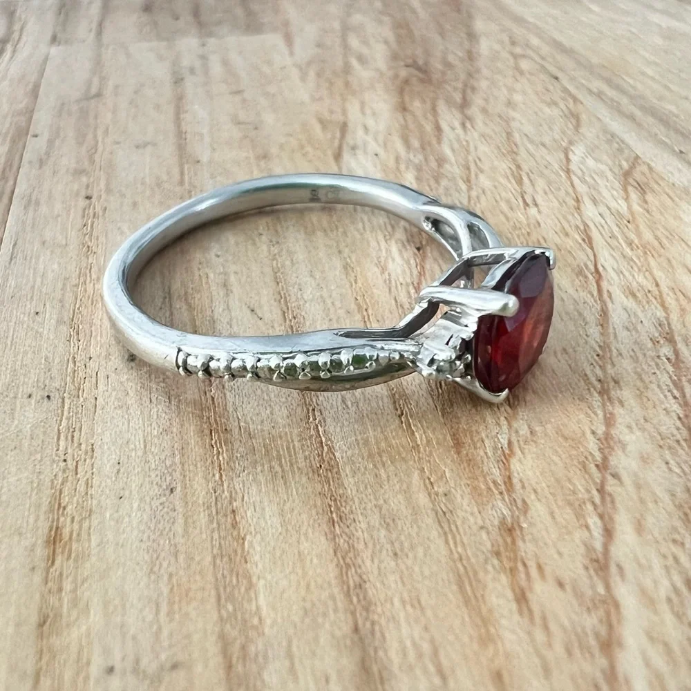925 Sterling silver red stone ring January birthstone